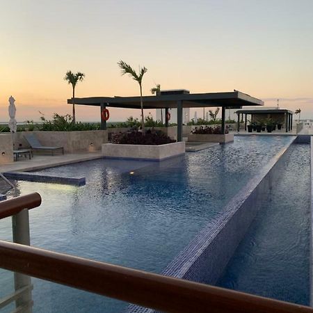 La Amada Condo With Marina View Канкун Экстерьер фото